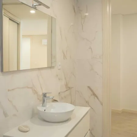 Nina Da - By Sch * Nazaré