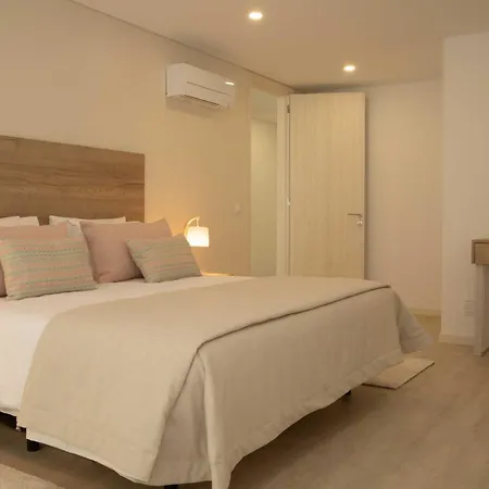 Nina Da - By Sch Apartamento Nazaré