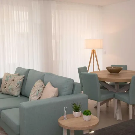 Apartment Nina Da - By Sch Nazare